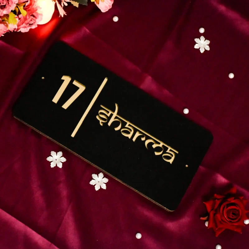 House Name Plate White,Black